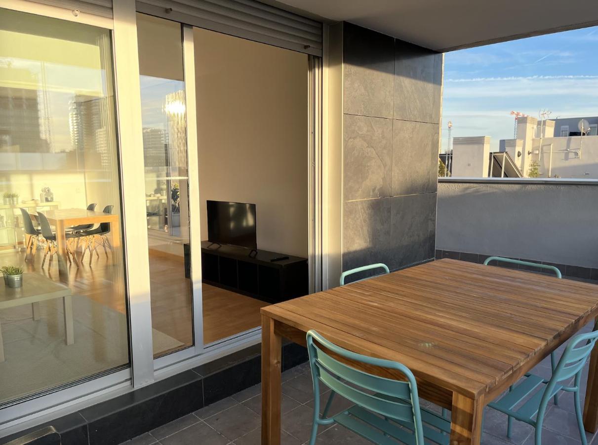 Beach & Culture Barcelona Port Forum Penthouse Apartment سان أدريان دي بيزوس المظهر الخارجي الصورة